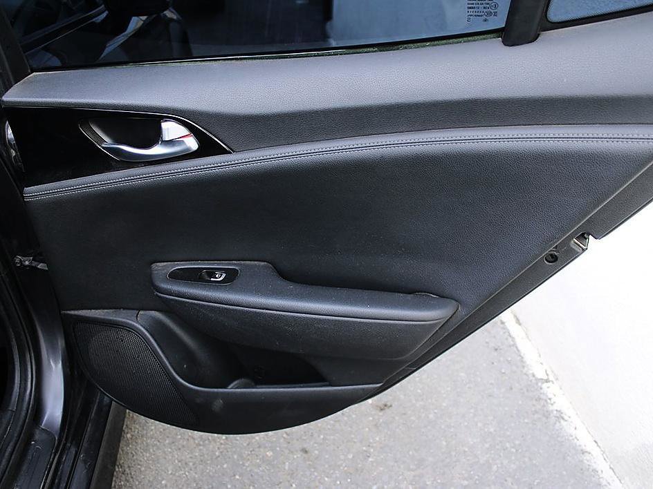 Used 2019 Kia Stinger image 21