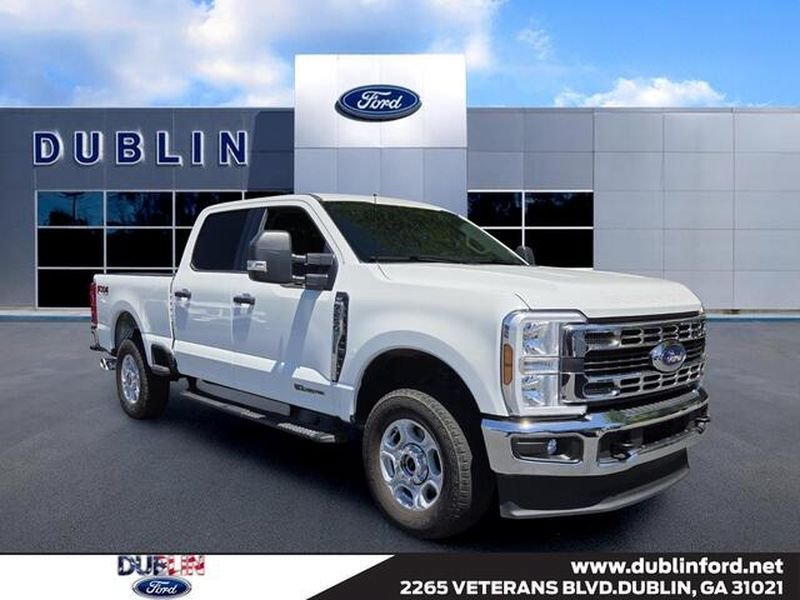 Used 2025 Ford F250 XLT w/ FX4 Off-Road Package AWD/4WD image 1