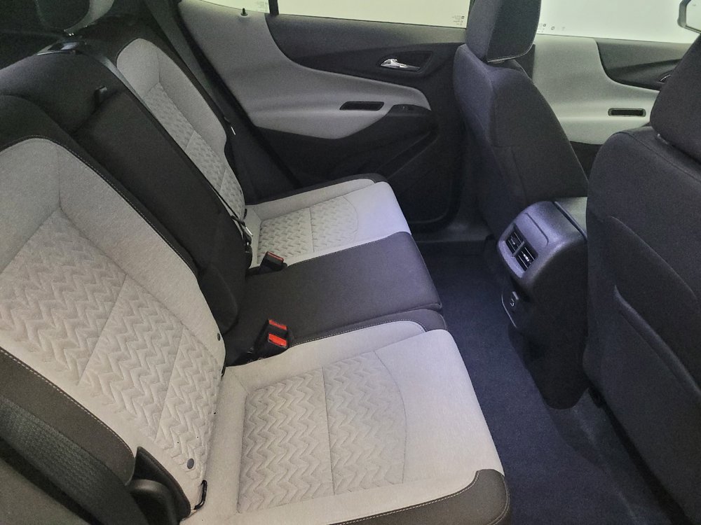 Used 2023 Chevrolet Equinox LT w/ Driver Convenience Package image 19