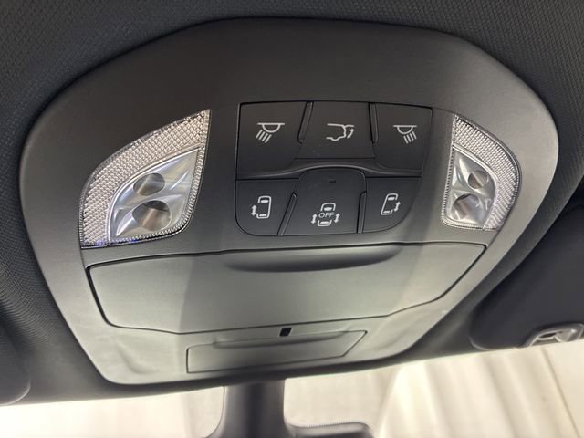 New 2026 Chrysler Pacifica Select w/ S Appearance Package image 21