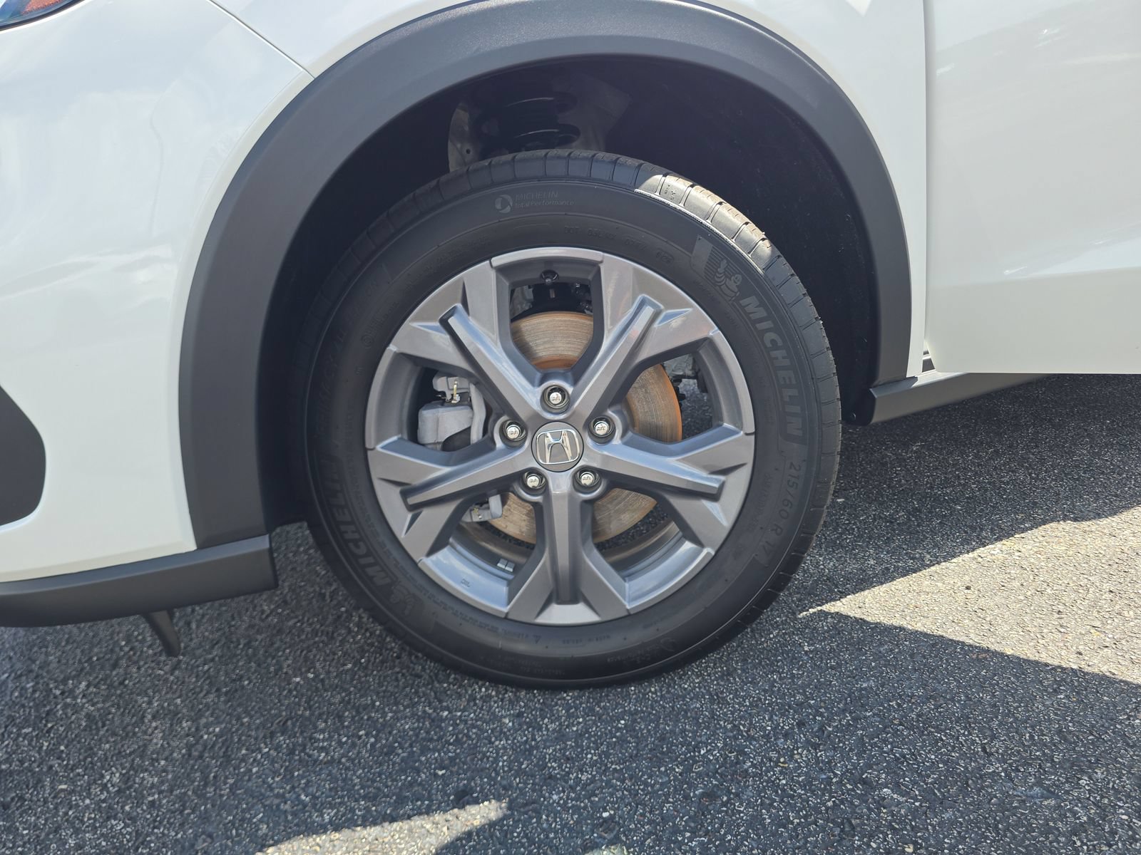 Certified 2026 Honda HR-V LX image 28
