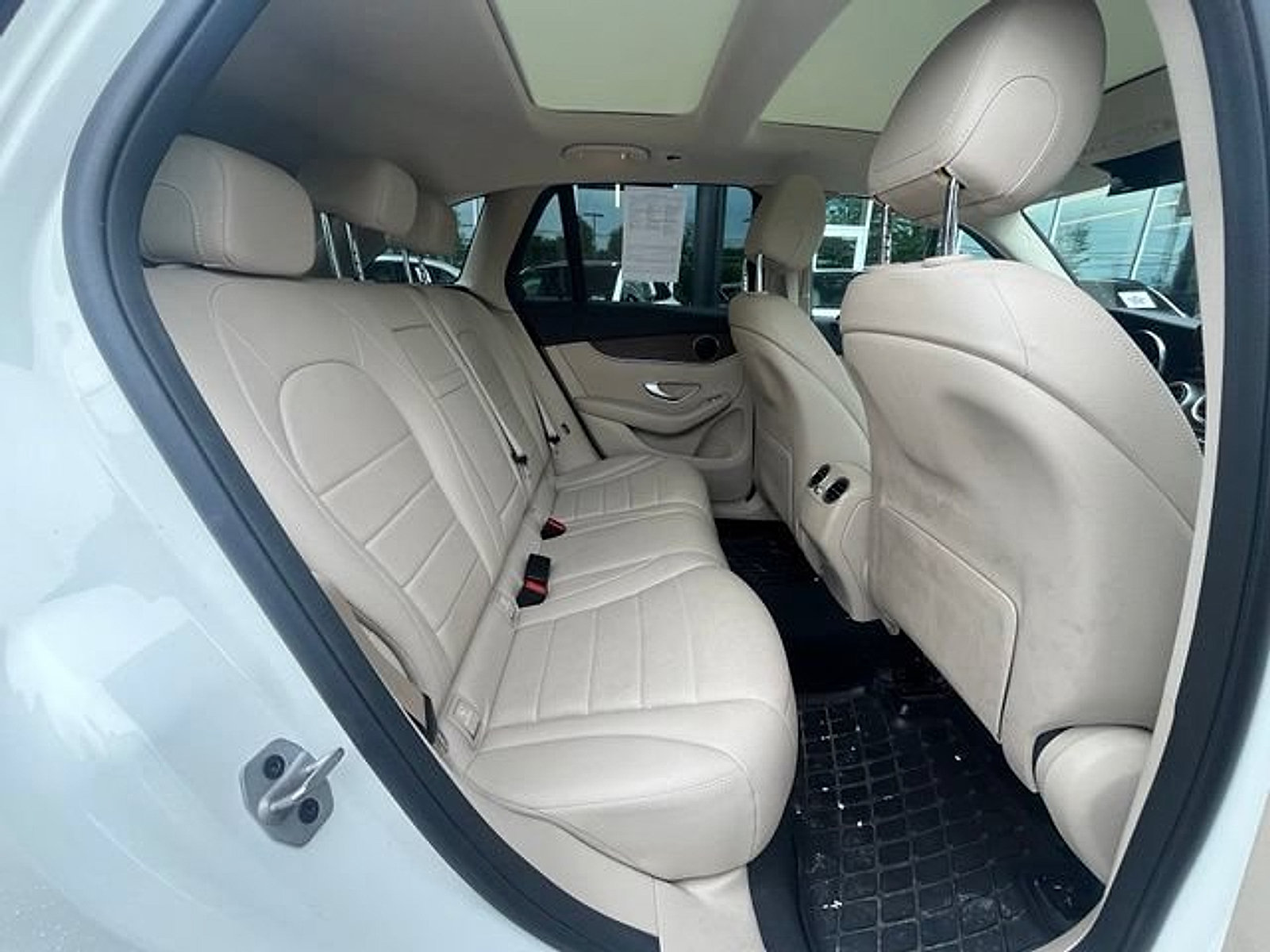 Certified 2022 Mercedes-Benz GLC 300 4MATIC image 11