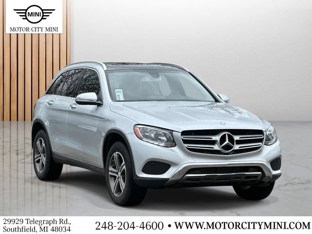 Used 2017 Mercedes-Benz GLC 300 4MATIC image 1