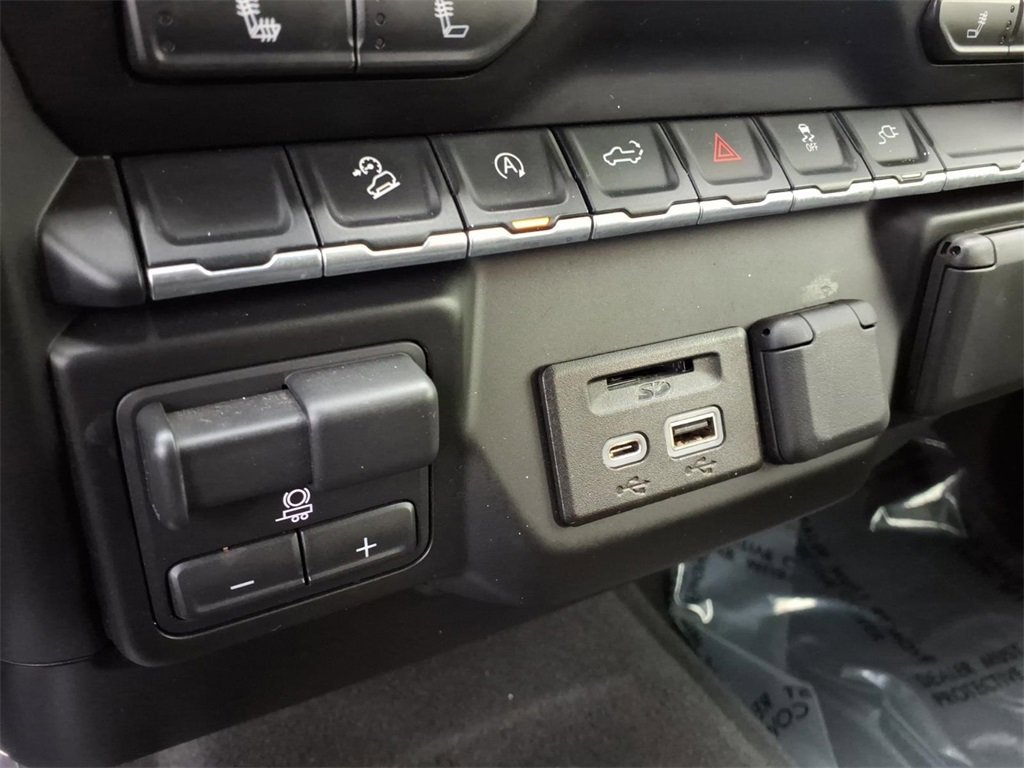 Used 2019 GMC Sierra 1500 SLE w/ SLE Value Package image 14