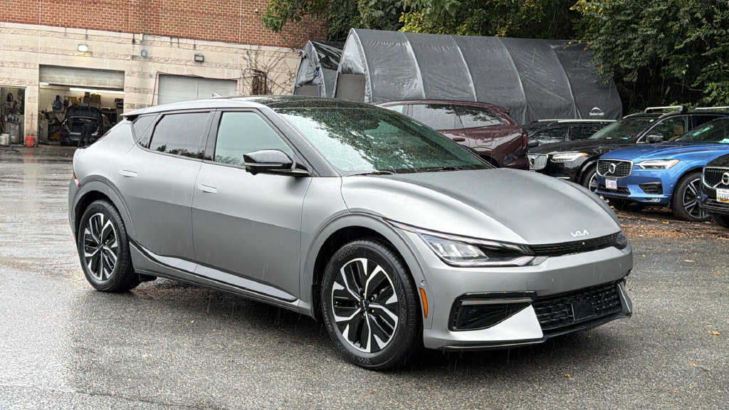 Certified 2024 Kia EV6 GT-Line RWD image 1