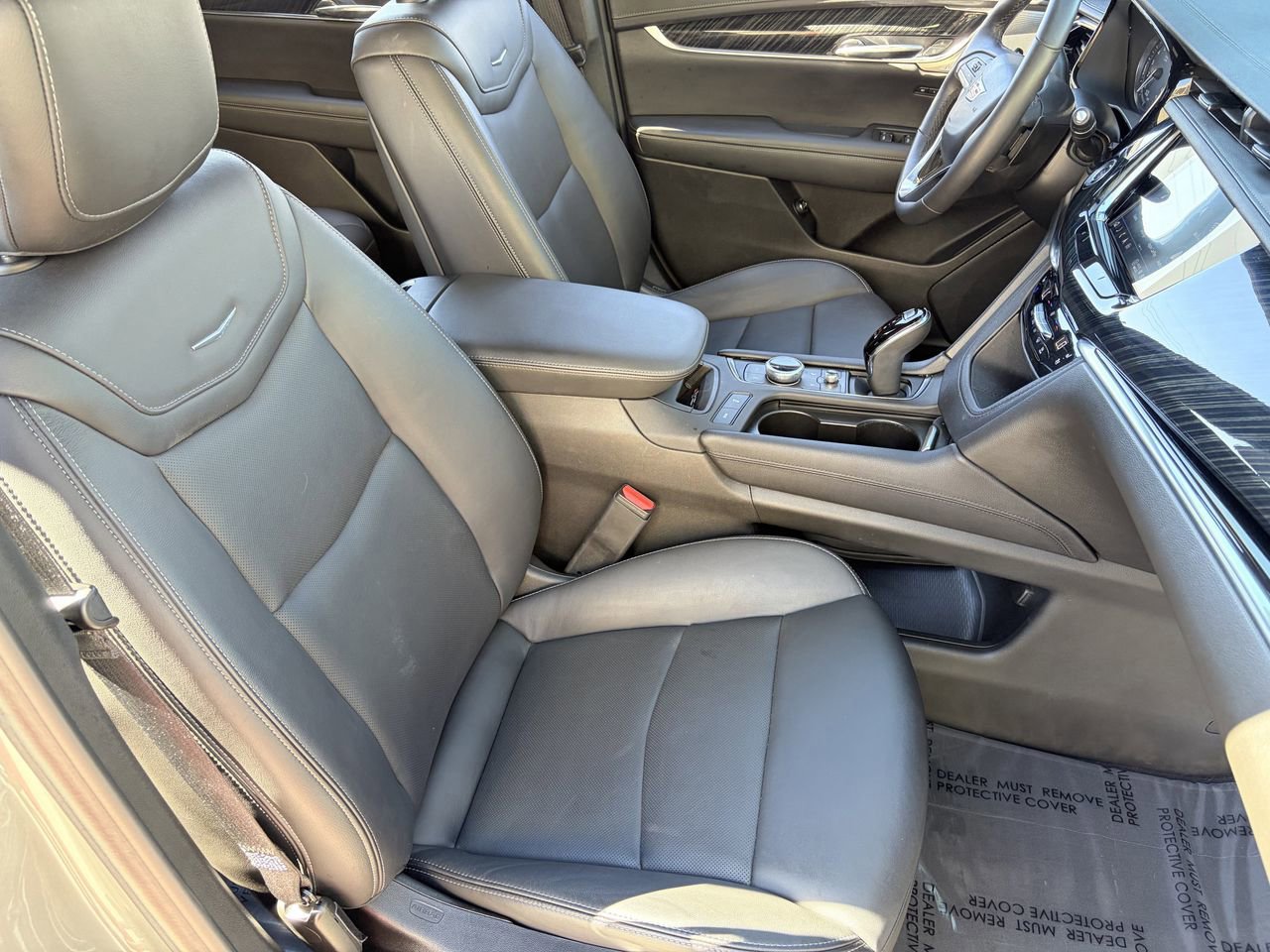 Certified 2023 Cadillac XT6 Premium Luxury w/ Technology Package image 11