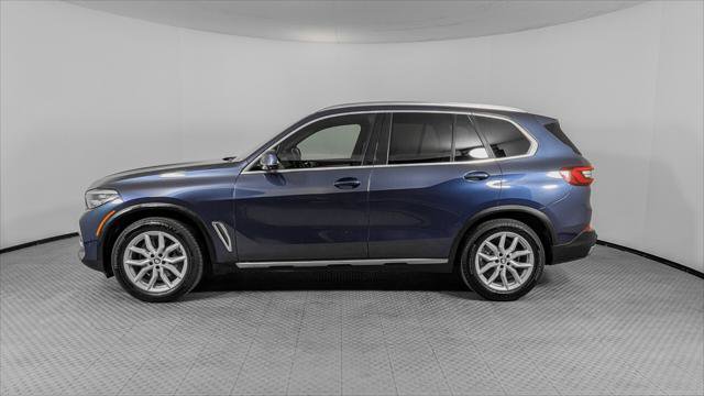 Used 2020 BMW X5 xDrive40i w/ Premium Package AWD/4WD image 3
