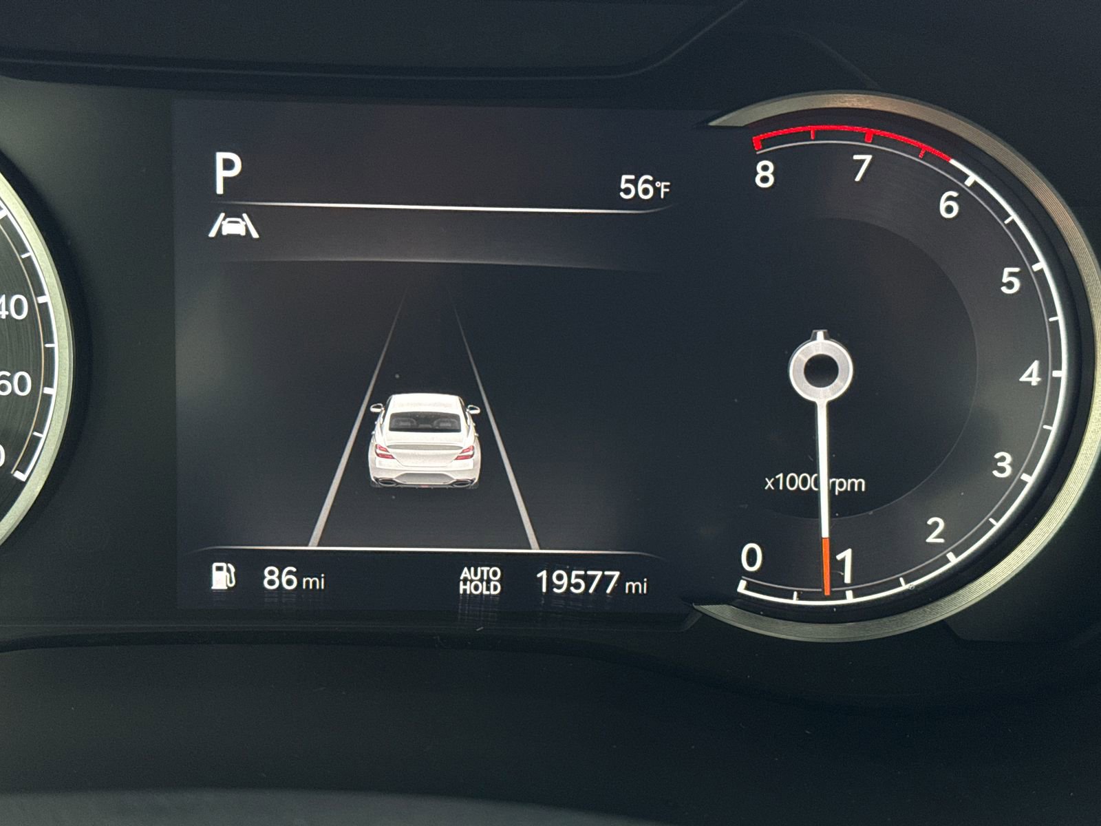 Used 2023 Genesis G70 2.0T image 23