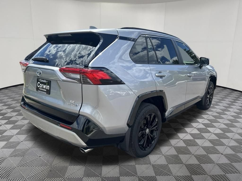 Used 2023 Toyota RAV4 SE AWD/4WD image 8