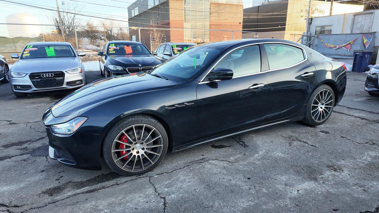 Used 2017 Maserati Ghibli S Q4 AWD/4WD image 2