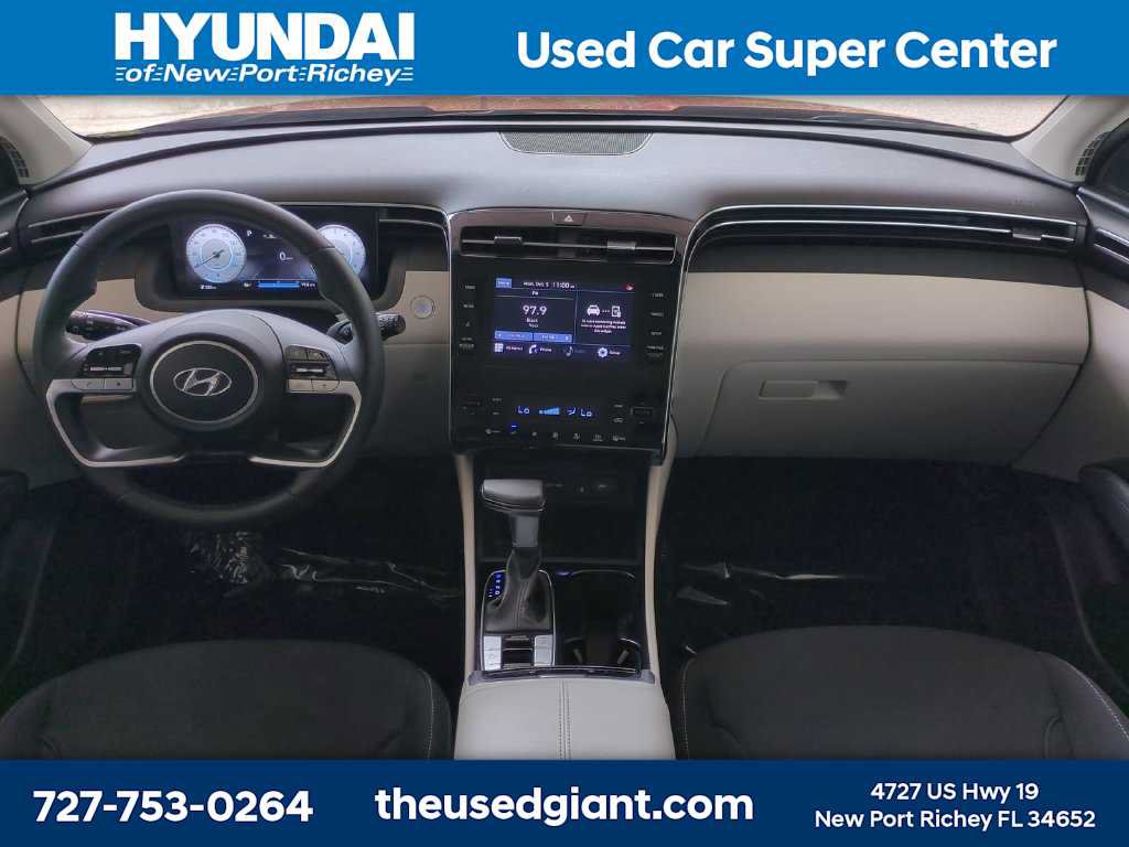 Certified 2022 Hyundai Tucson SEL w/ Convenience Package FWD image 16