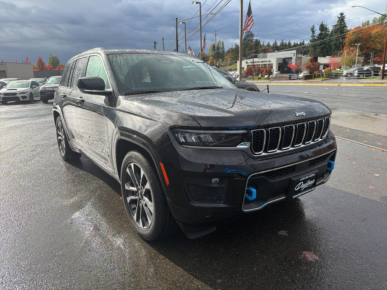 Used 2023 Jeep Grand Cherokee Overland w/ Luxury Tech Group IV image 14