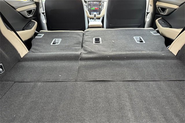 Used 2025 Subaru Outback Premium w/ Popular Package #1 image 17