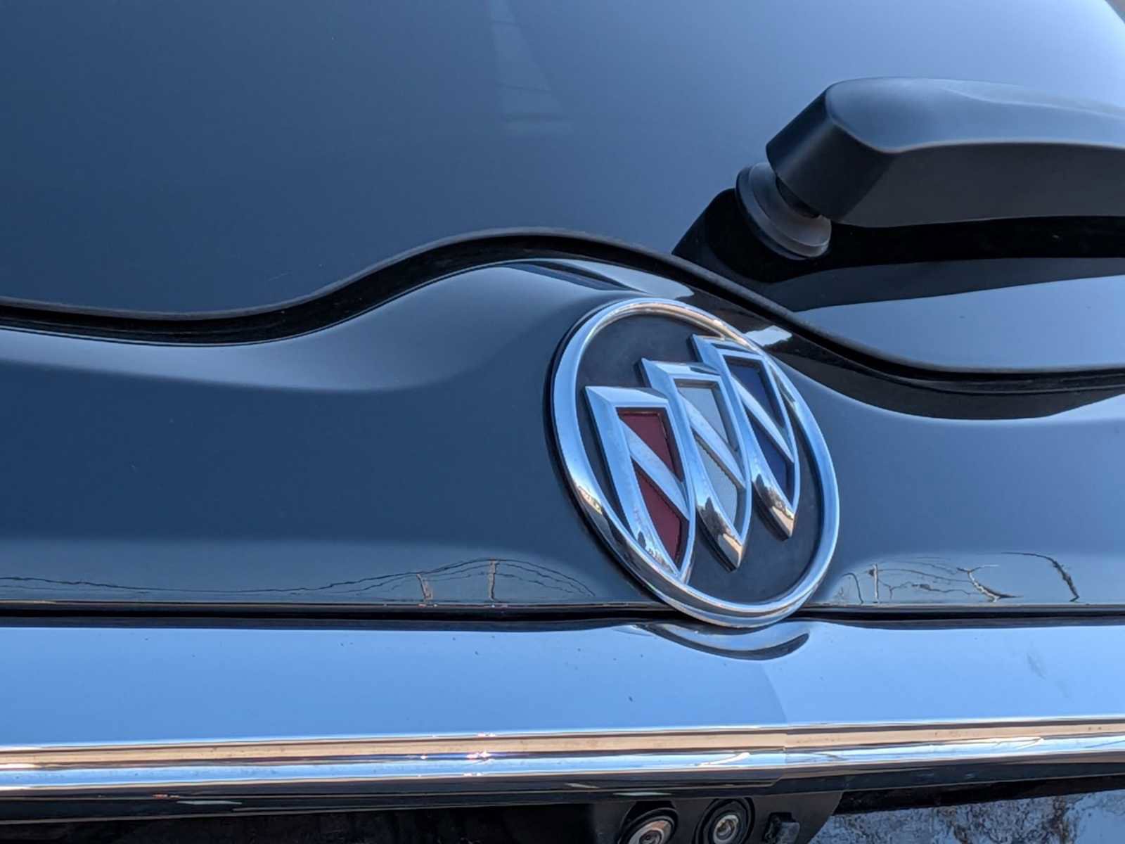 Used 2020 Buick Enclave Essence w/ Sound and Sites Package image 12