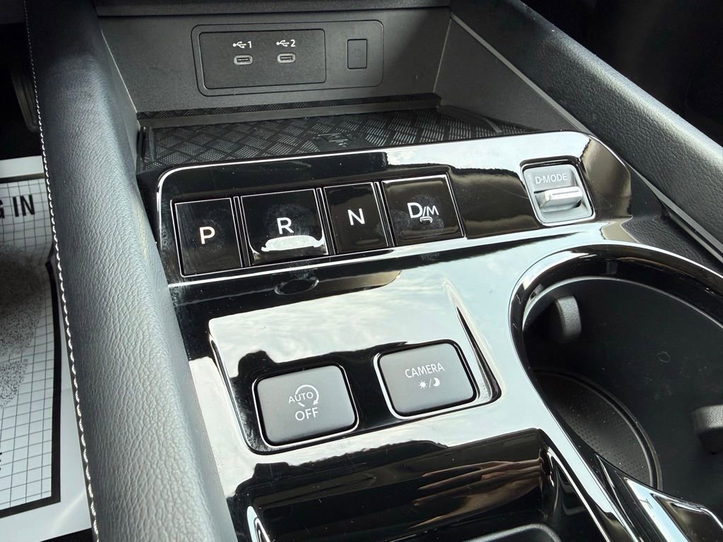 Used 2025 Nissan Murano SV AWD/4WD image 19