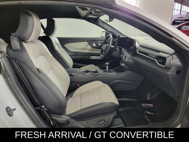 Used 2025 Ford Mustang GT Premium RWD image 17