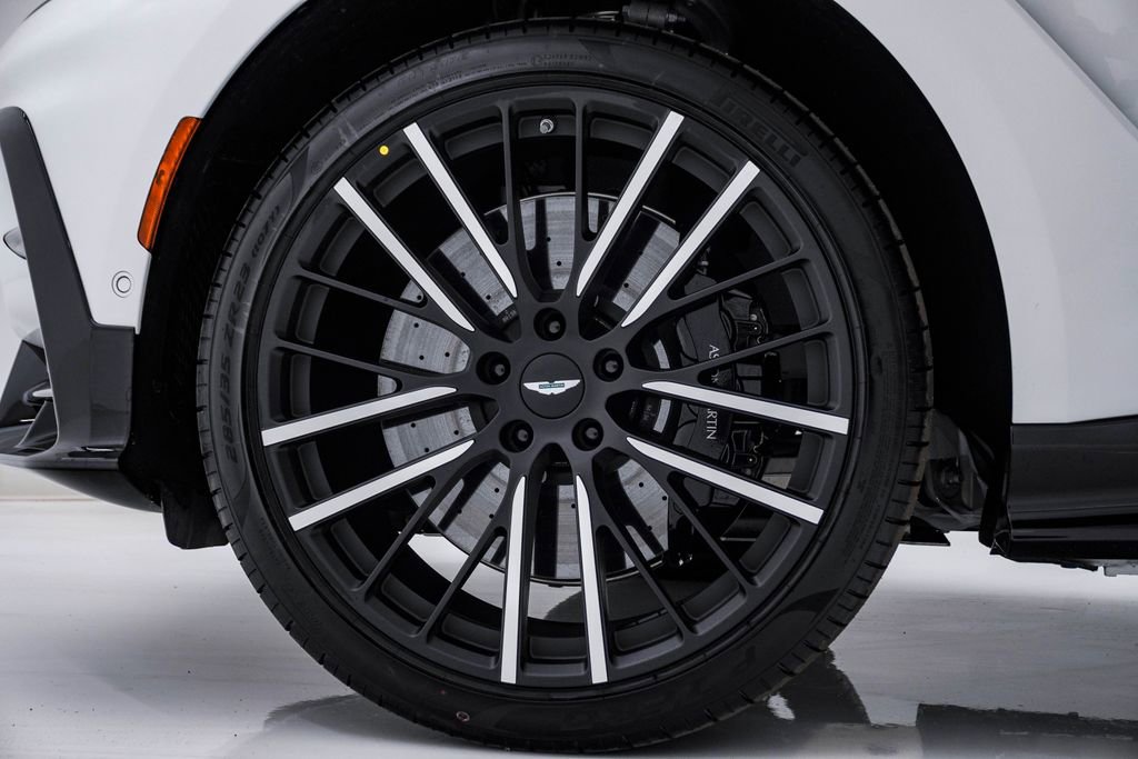 New 2026 Aston Martin DBX S image 15