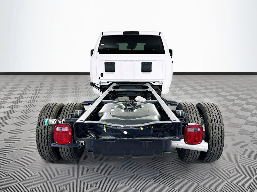 New 2026 RAM 5500 Tradesman AWD/4WD image 5