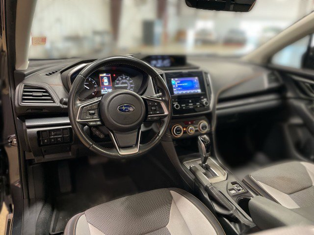 Used 2020 Subaru Crosstrek 2.0i Premium w/ Moonroof Package 2 AWD/4WD image 17