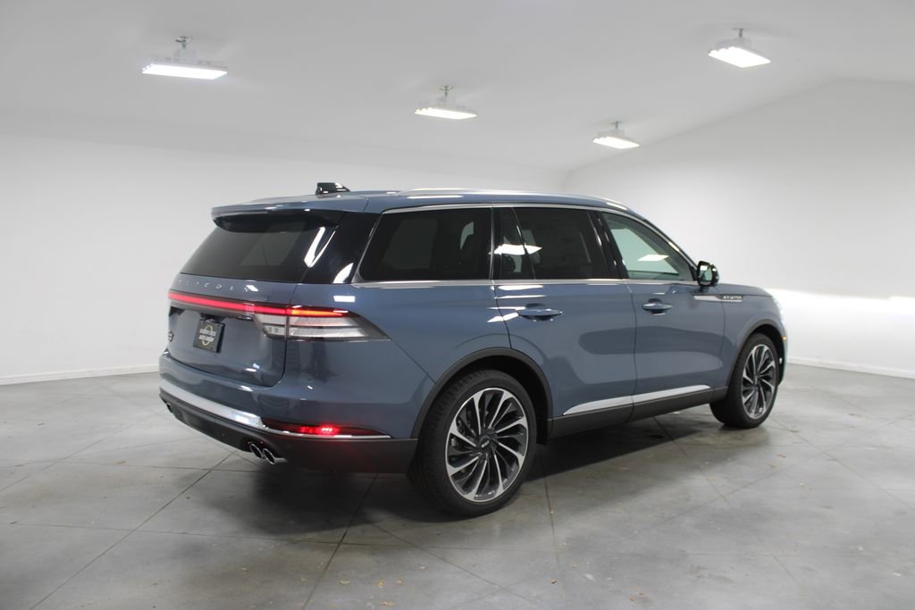 New 2025 Lincoln Aviator Reserve w/ Illumination Package image 8