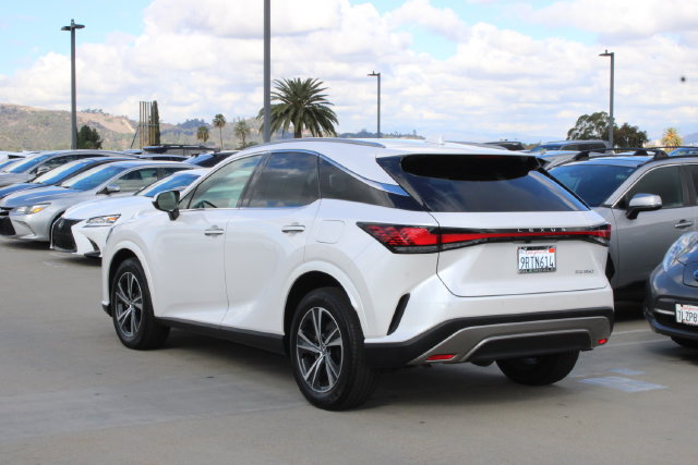 Certified 2025 Lexus RX 350 FWD image 19