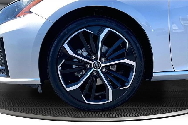 Certified 2024 Nissan Altima 2.5 SR FWD image 31