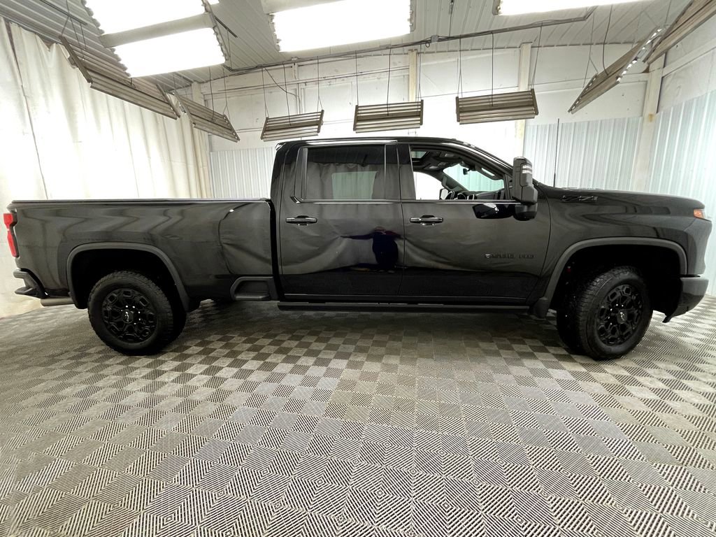 Certified 2024 Chevrolet Silverado 2500 LTZ w/ LTZ Plus Package AWD/4WD image 26
