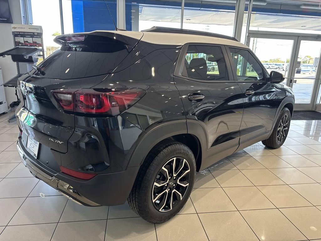 New 2026 Chevrolet TrailBlazer ACTIV w/ Convenience Package FWD image 7