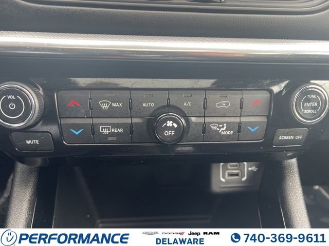 Used 2024 Jeep Compass Limited w/ High Altitude Package image 16