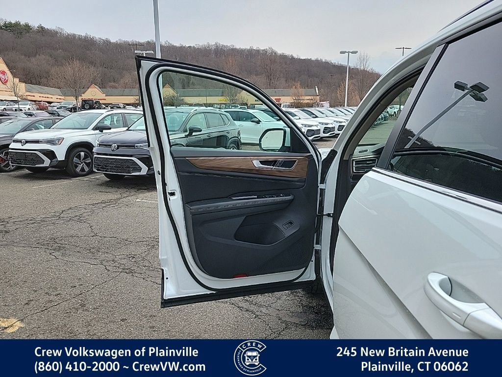New 2026 Volkswagen Atlas SE image 36