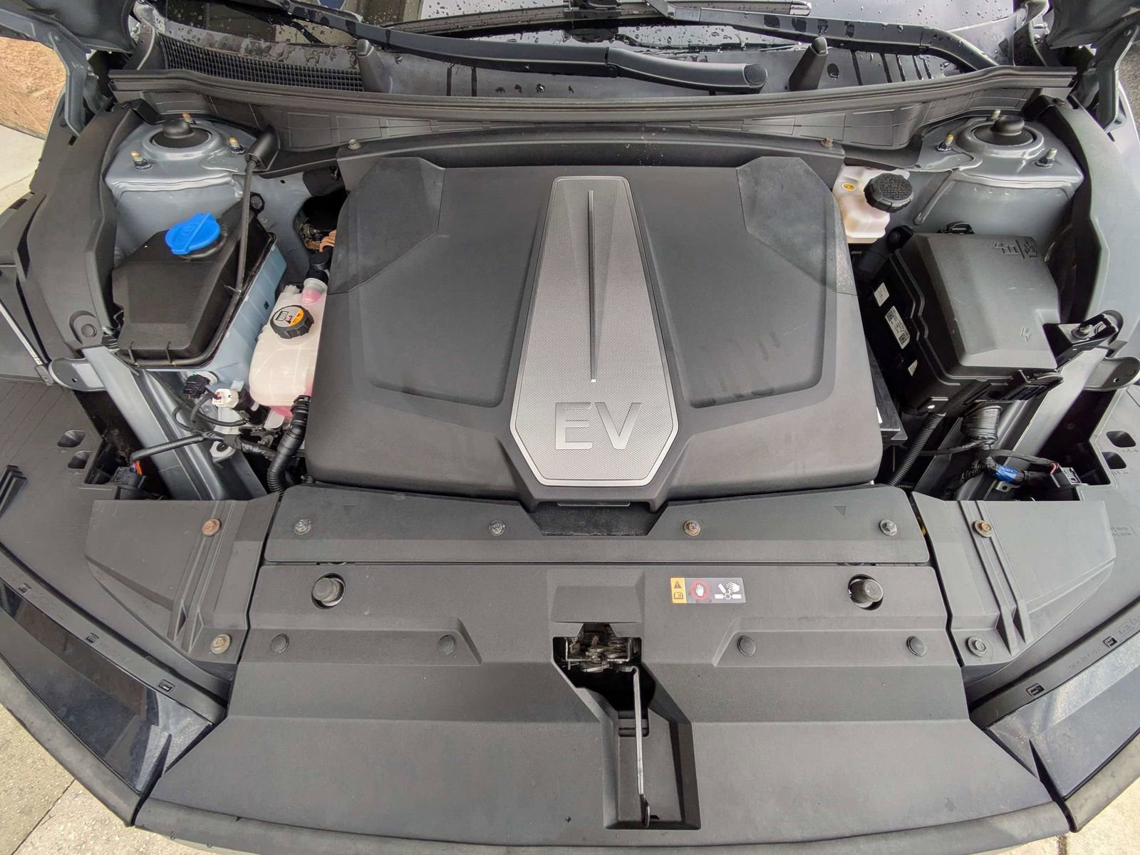 Used 2022 Kia EV6 GT-Line w/ First Edition Package AWD/4WD image 5