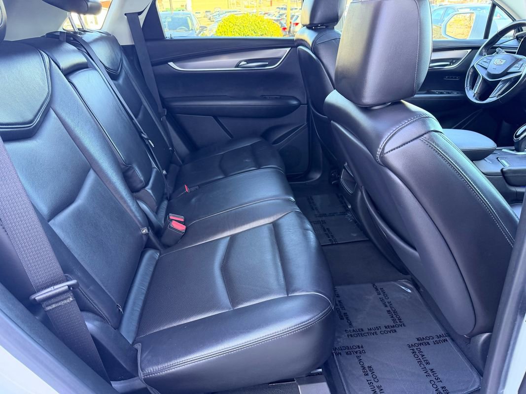 Used 2018 Cadillac XT5 Luxury image 15