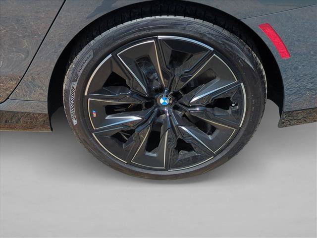 New 2026 BMW 760i xDrive AWD/4WD image 10
