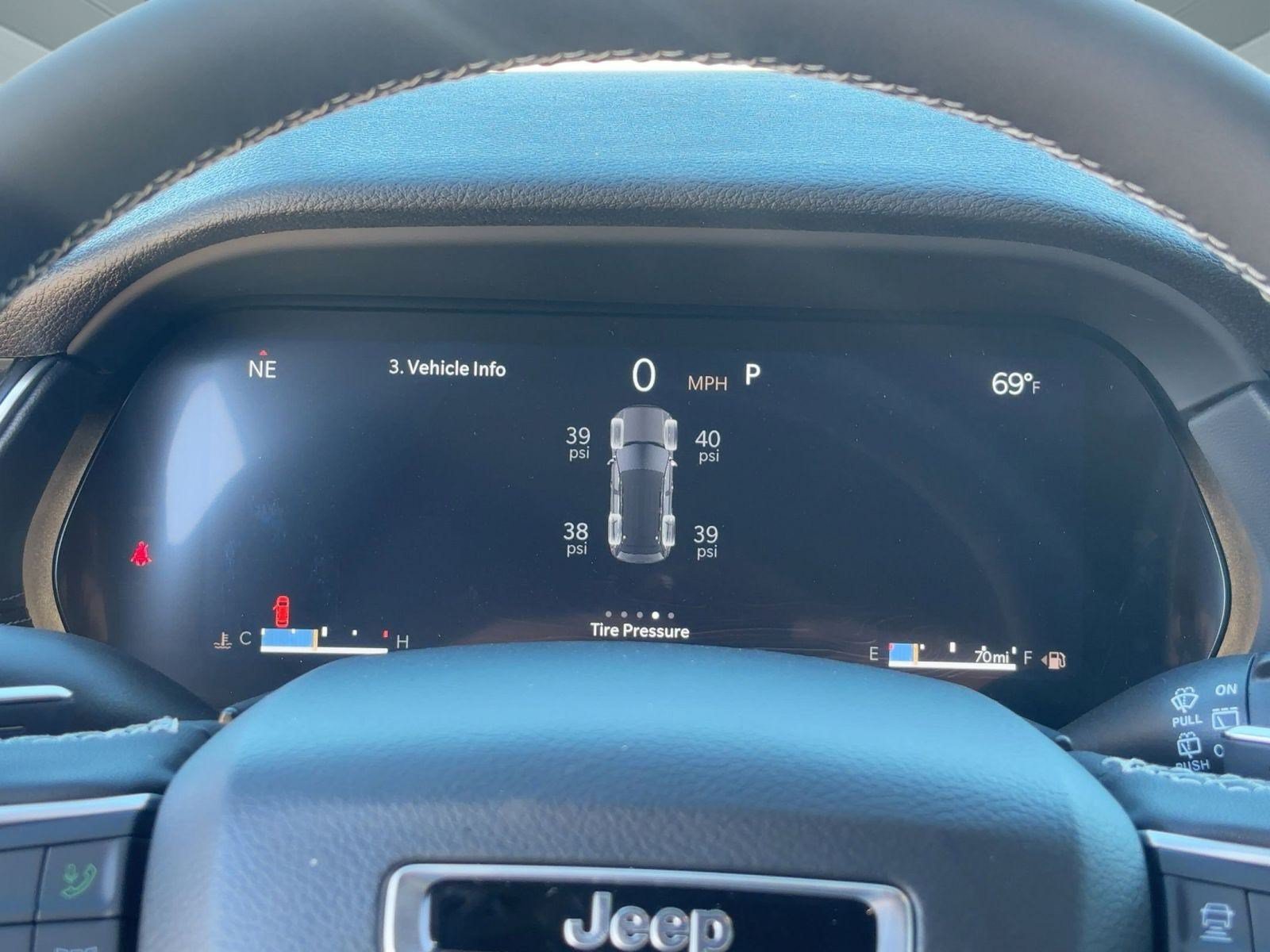 New 2026 Jeep Grand Cherokee Laredo X AWD/4WD image 18
