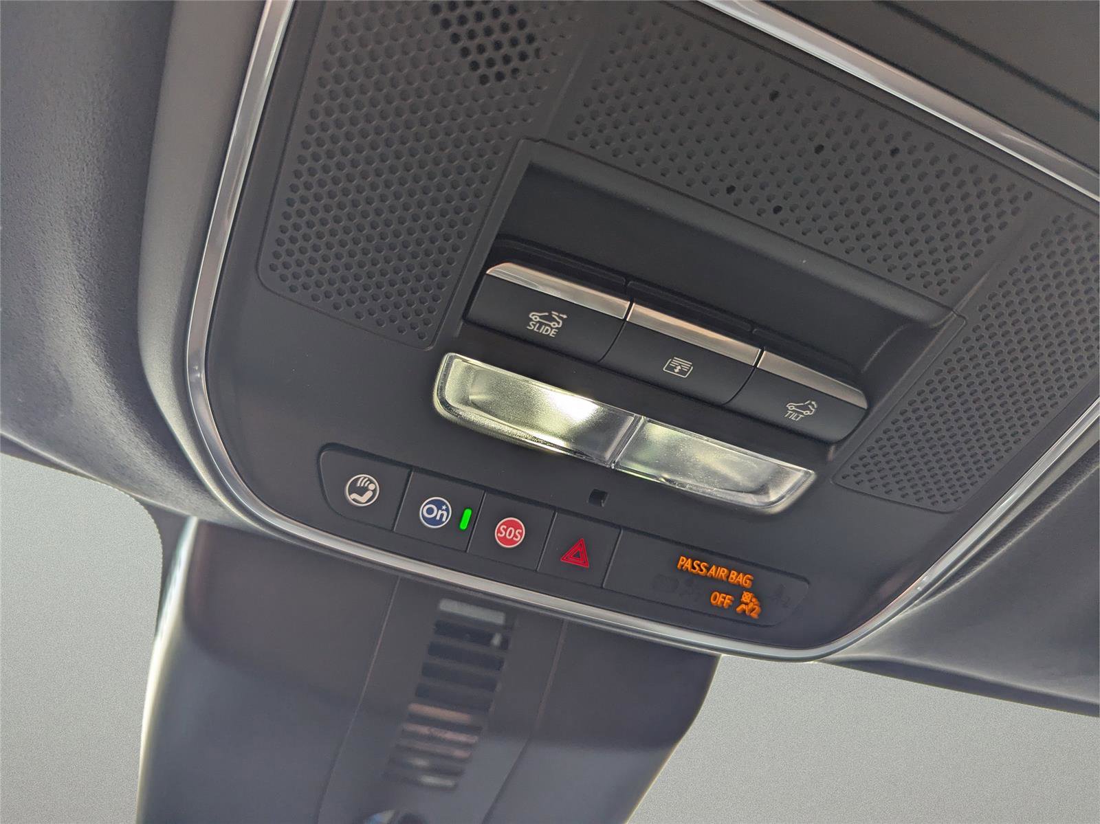 New 2026 GMC Acadia Denali Ultimate w/ LPO, All-Weather Package image 13