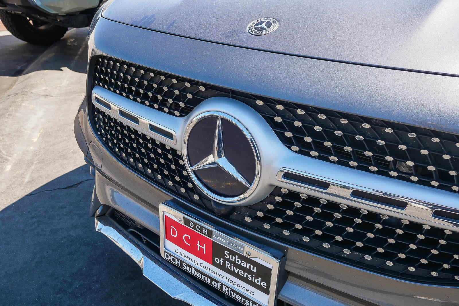 Used 2021 Mercedes-Benz GLB 250 4MATIC w/ AMG Line image 4