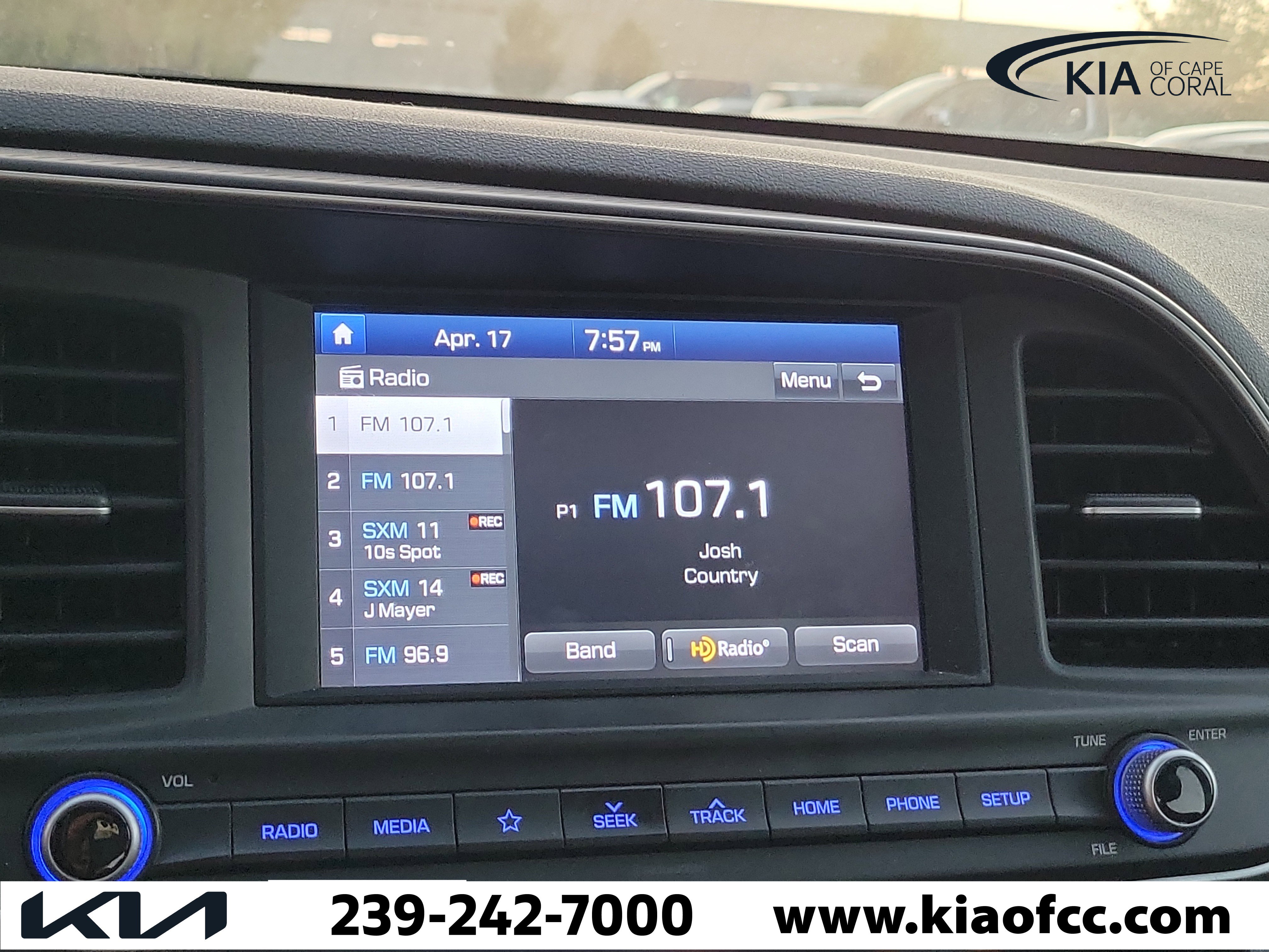 Used 2019 Hyundai Elantra Value Edition w/ Cargo Package image 29