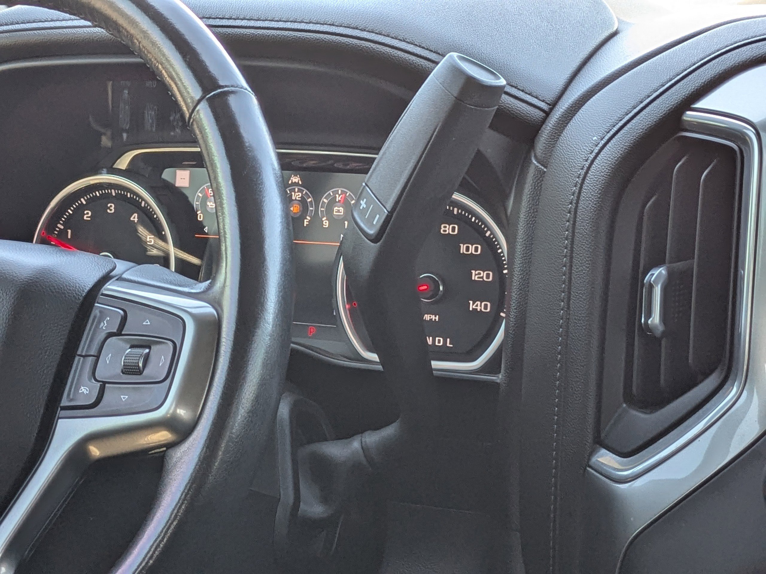 Used 2021 Chevrolet Silverado 1500 LTZ w/ LTZ Premium Package image 19