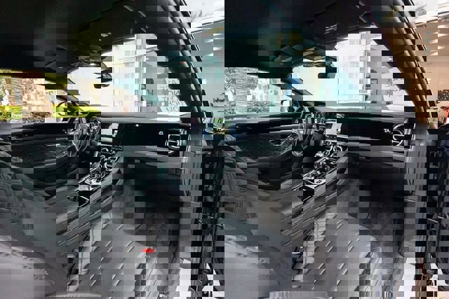 Used 2020 Bentley Continental GT V8 image 81