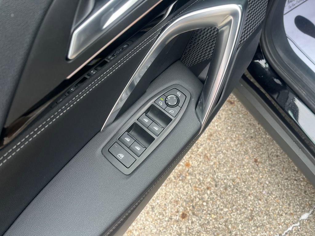 Used 2023 BMW X1 xDrive28i image 13