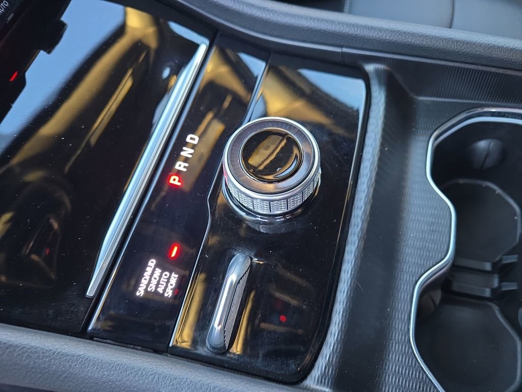 Used 2025 Jeep Grand Cherokee Limited w/ Trailer Tow Package image 25