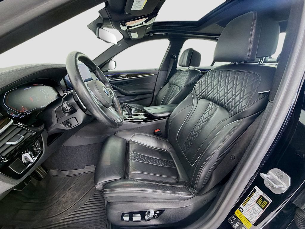 Used 2021 BMW M550i xDrive w/ Premium Package AWD/4WD image 23