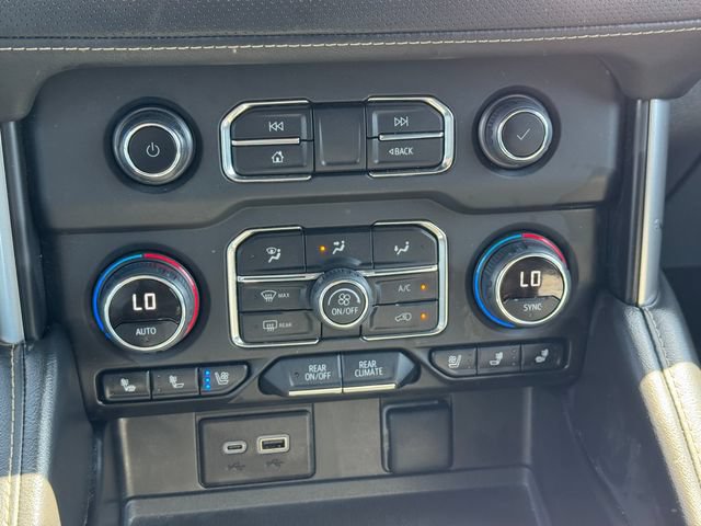 Certified 2024 Chevrolet Suburban Premier AWD/4WD image 20