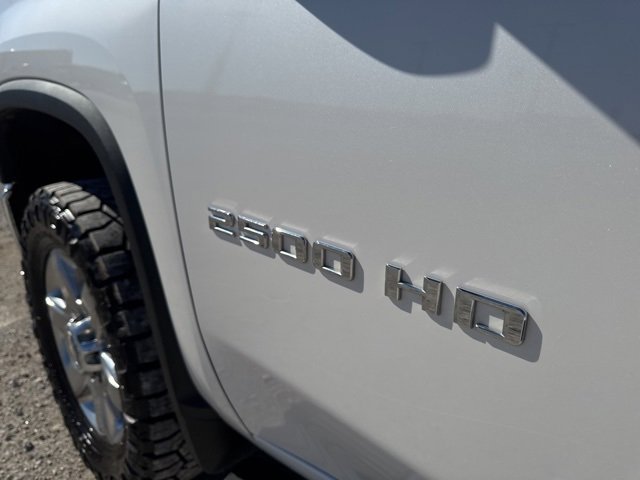 Used 2022 Chevrolet Silverado 2500 LTZ image 11