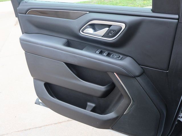 Used 2022 GMC Yukon XL SLE w/ Gmc Pro Safety Plus Package image 33