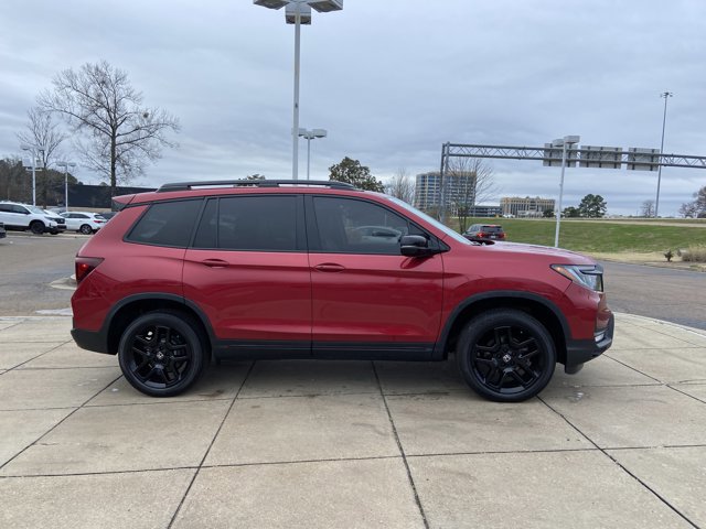 Used 2024 Honda Passport Black Edition image 12