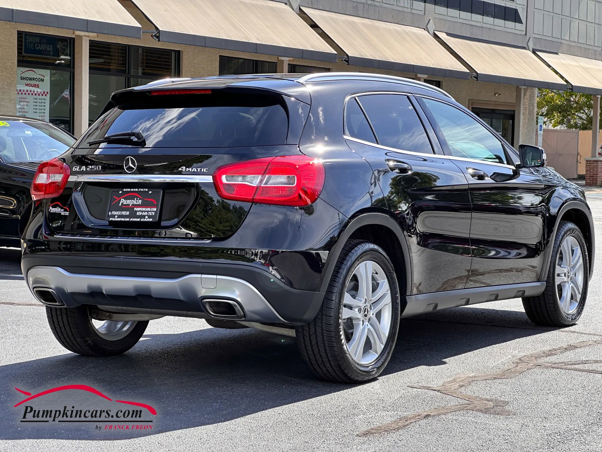 Used 2019 Mercedes-Benz GLA 250 4MATIC image 3