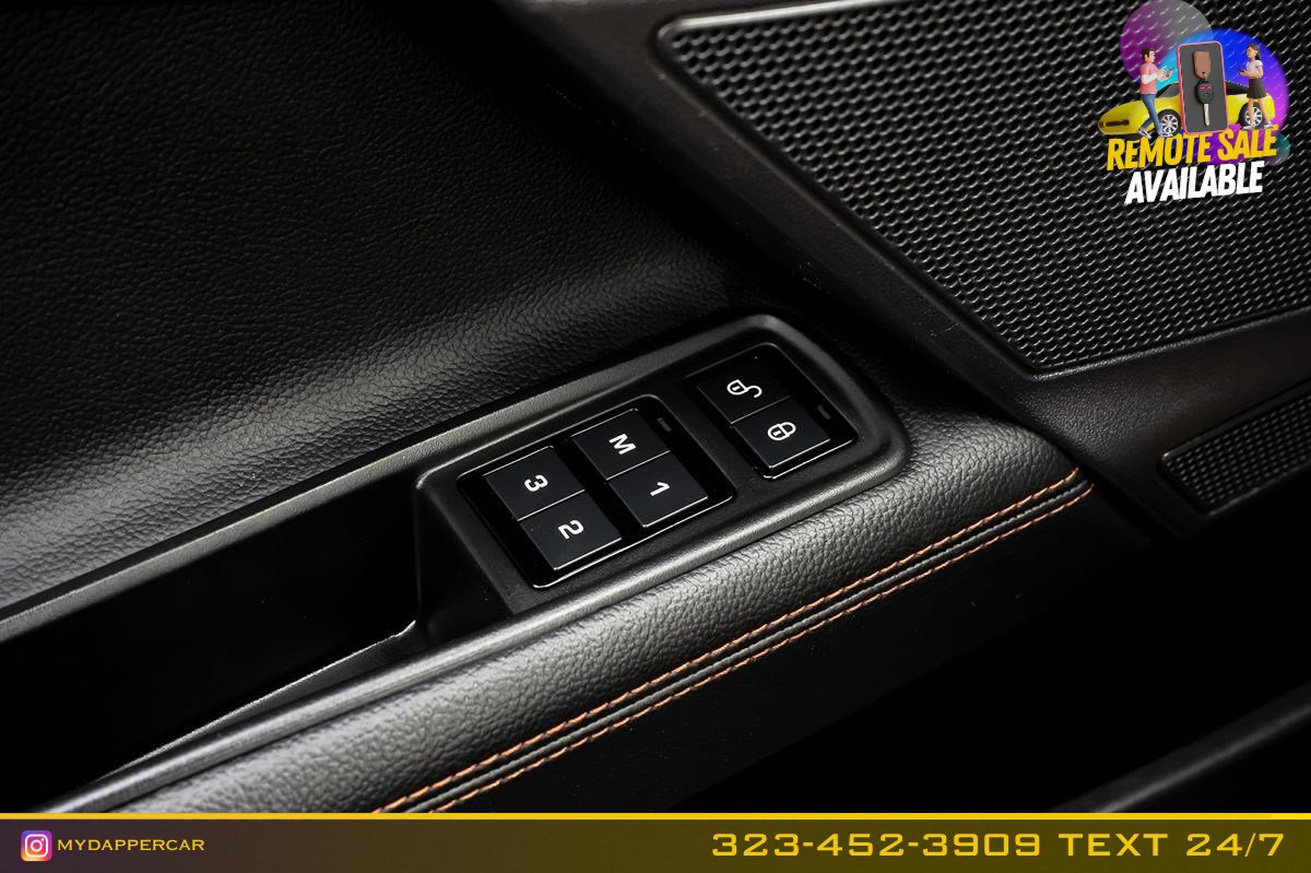 Used 2019 Jaguar XE Prestige image 29