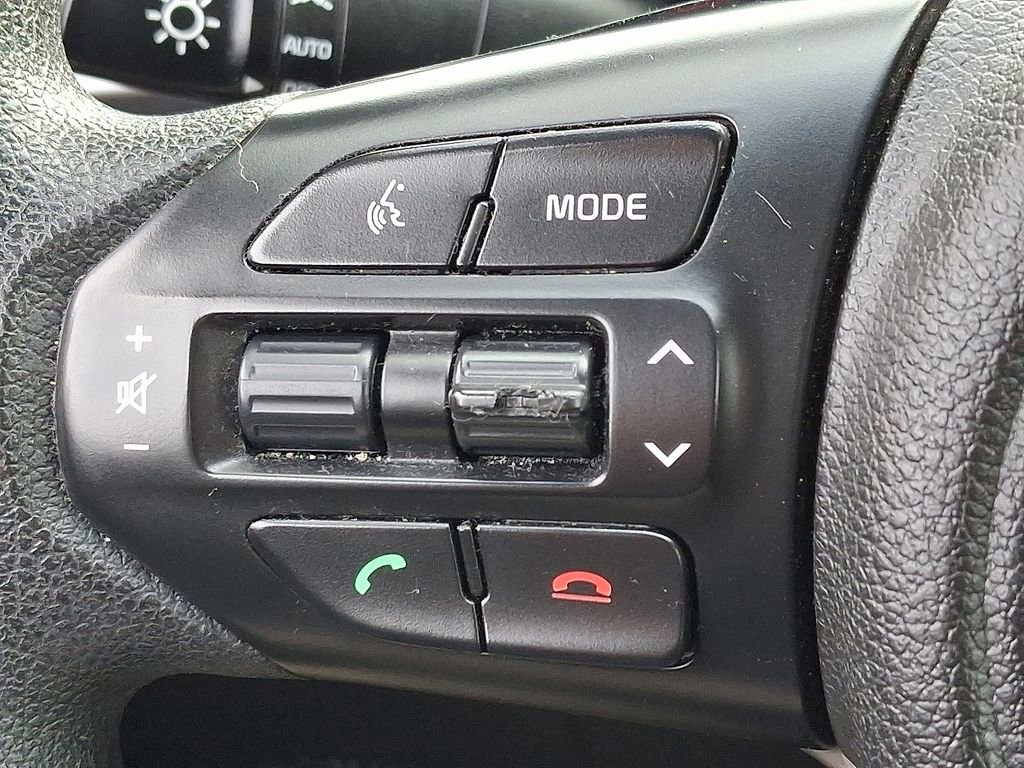 Used 2017 Kia Sorento LX image 22