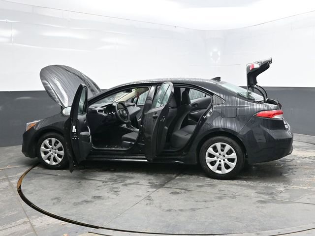 Used 2023 Toyota Corolla LE FWD image 43